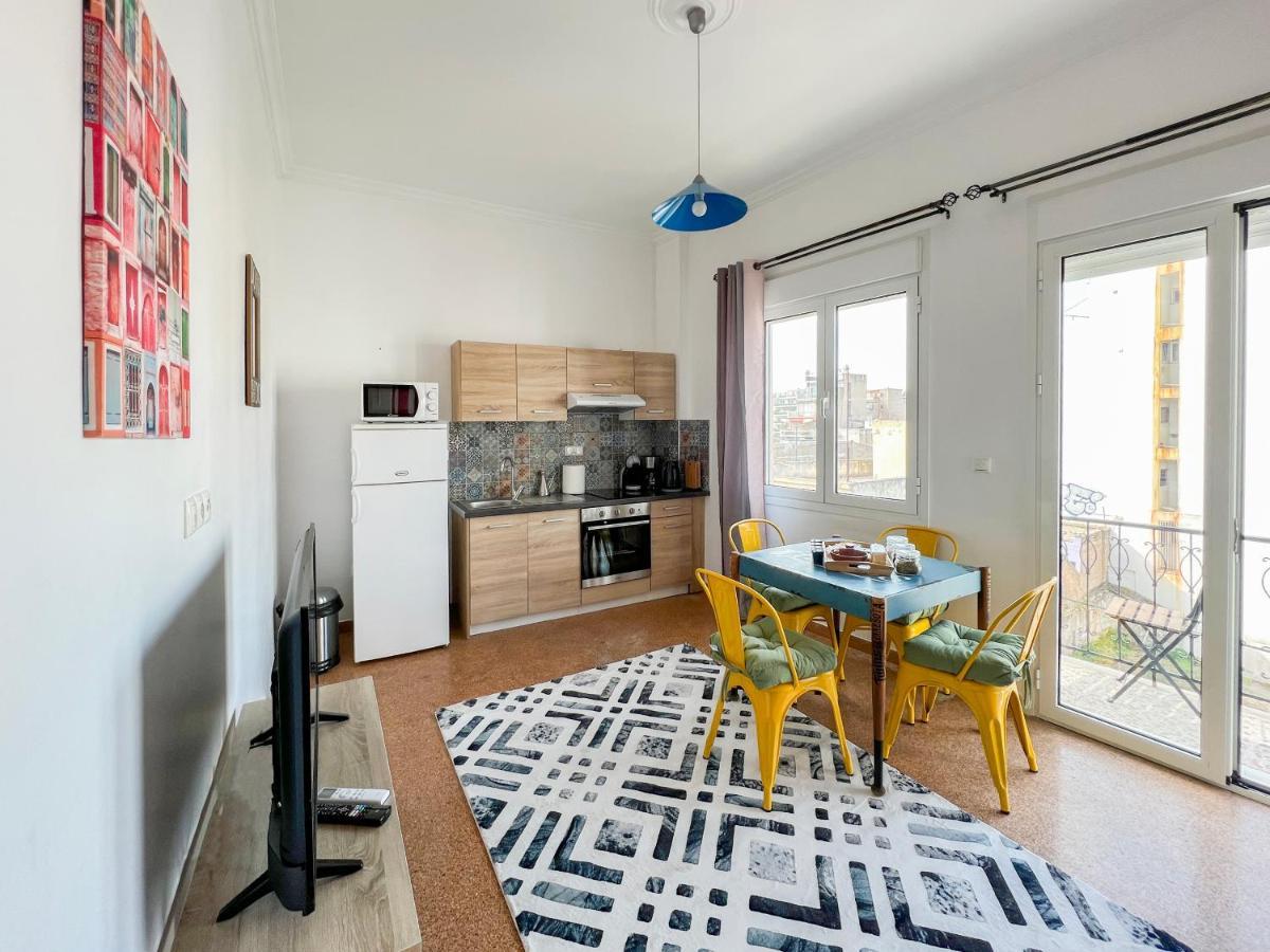 アテネSoho Artsy 55Sqm Apt With Acropolis Viewアパートメント エクステリア 写真